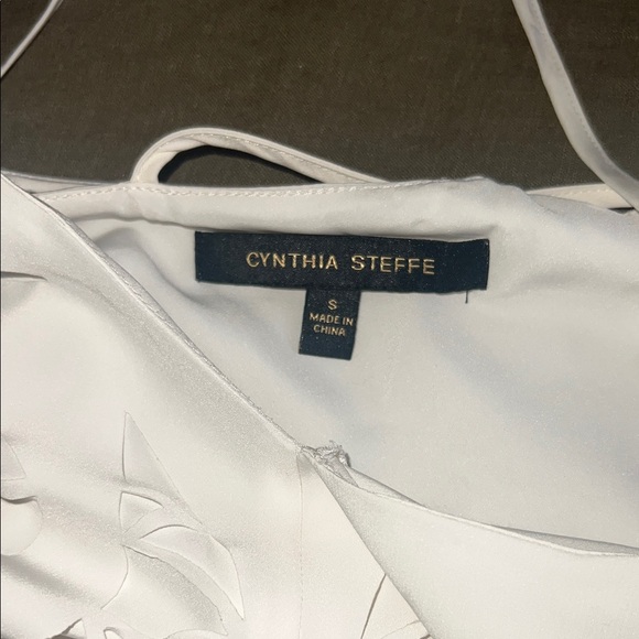 Cynthia Steffe White Top with Cutout Details - Picture 2 of 3